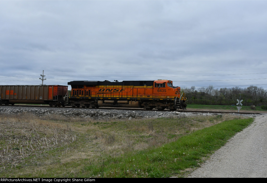 BNSF 6435